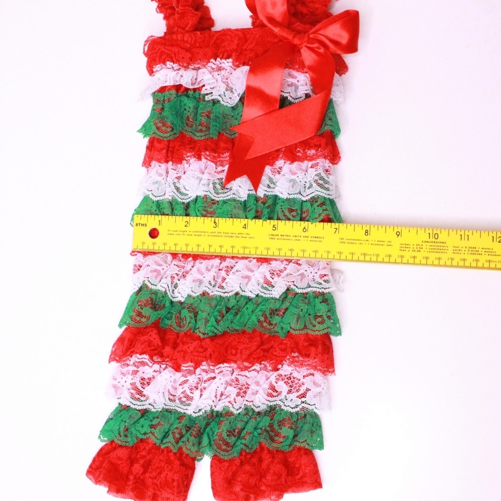 Lace Ruffle Holiday Romoer - Picture 6 of 6